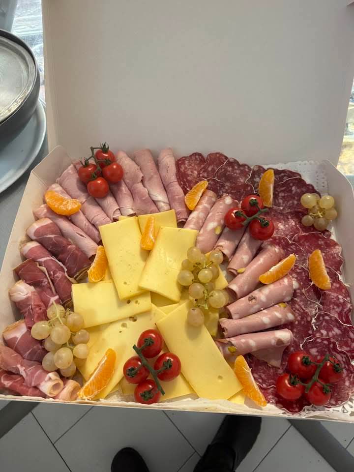 Raclette d'Henri Flangrants Délices traiteur à Allauch