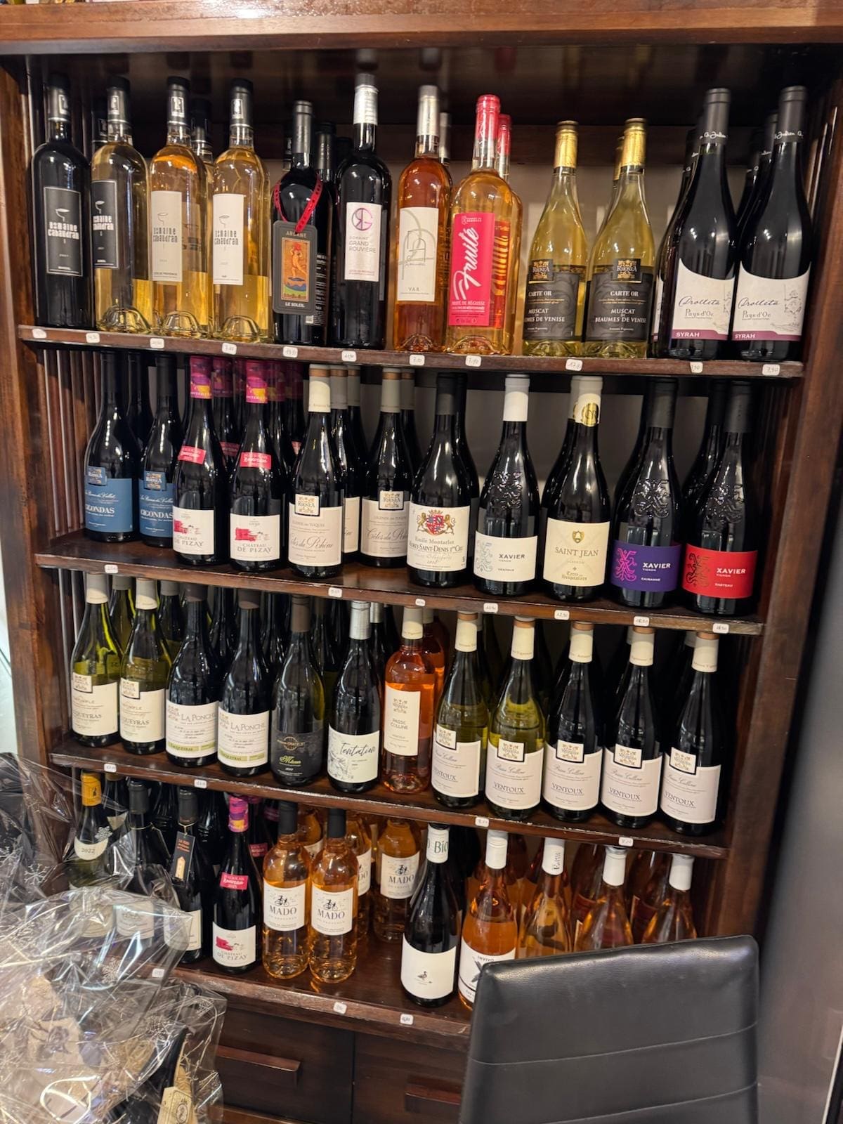 Cave à Vin d'Henri Flangrants Délices traiteur à Allauch